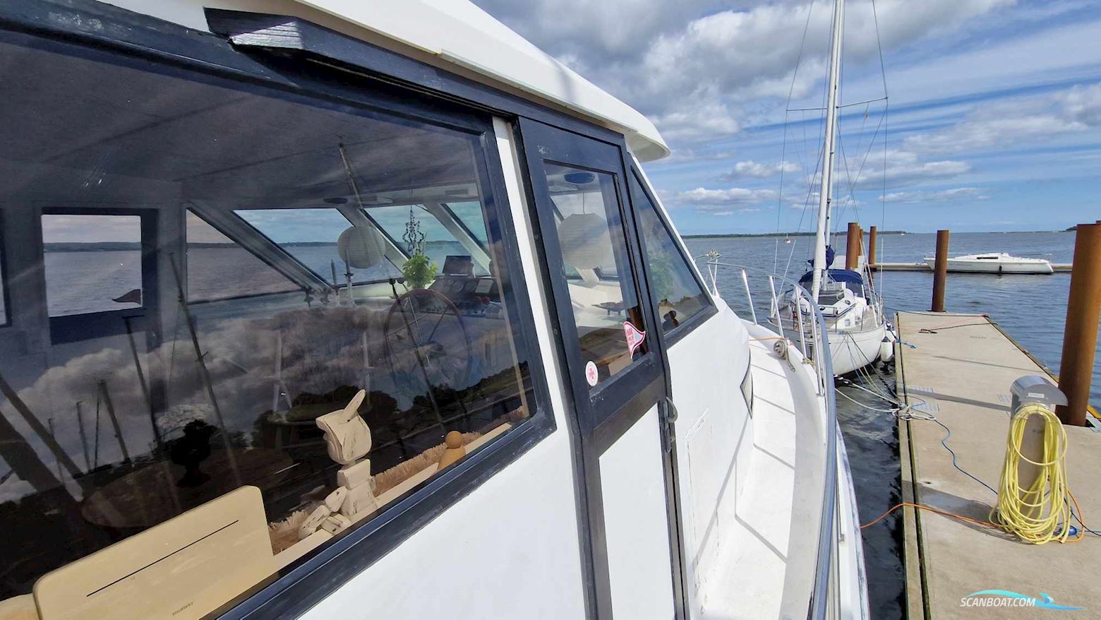 Vantare 53 Pilothouse