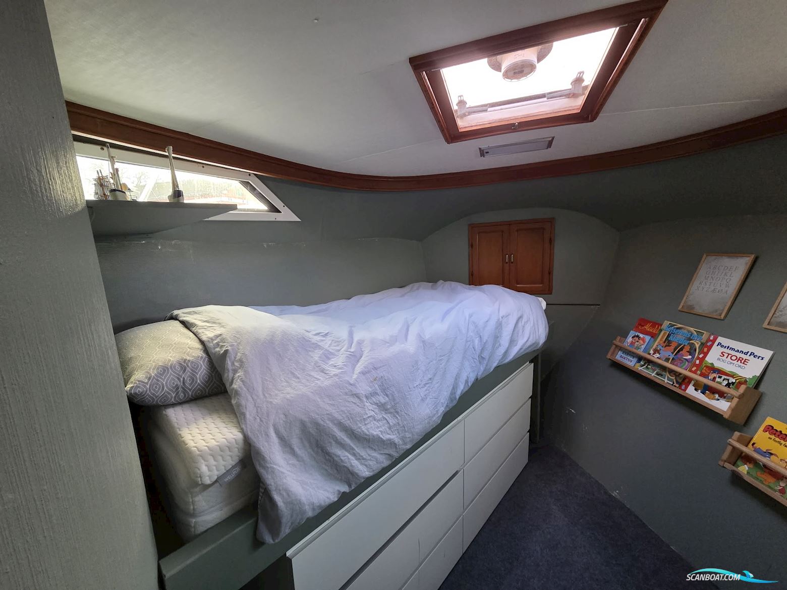 Vantare 53 Pilothouse