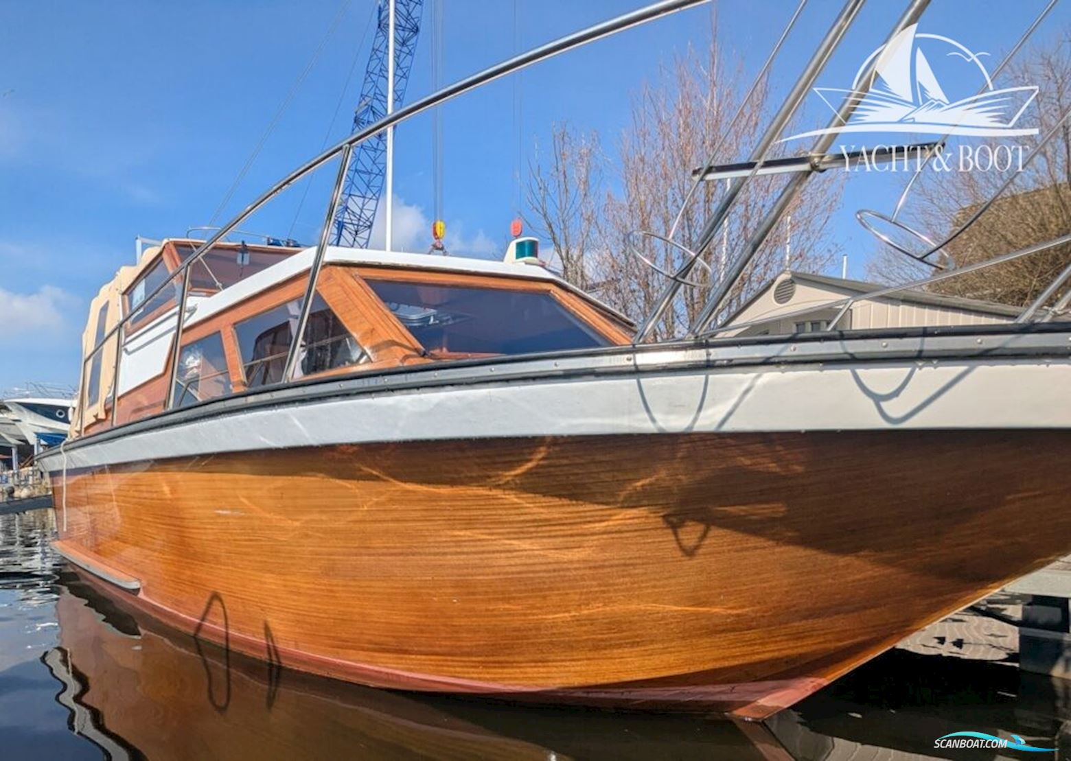 Veb Yachtwerft Berlin Dolphin II Motorbåd 1989, med Yanmar motor, Tyskland