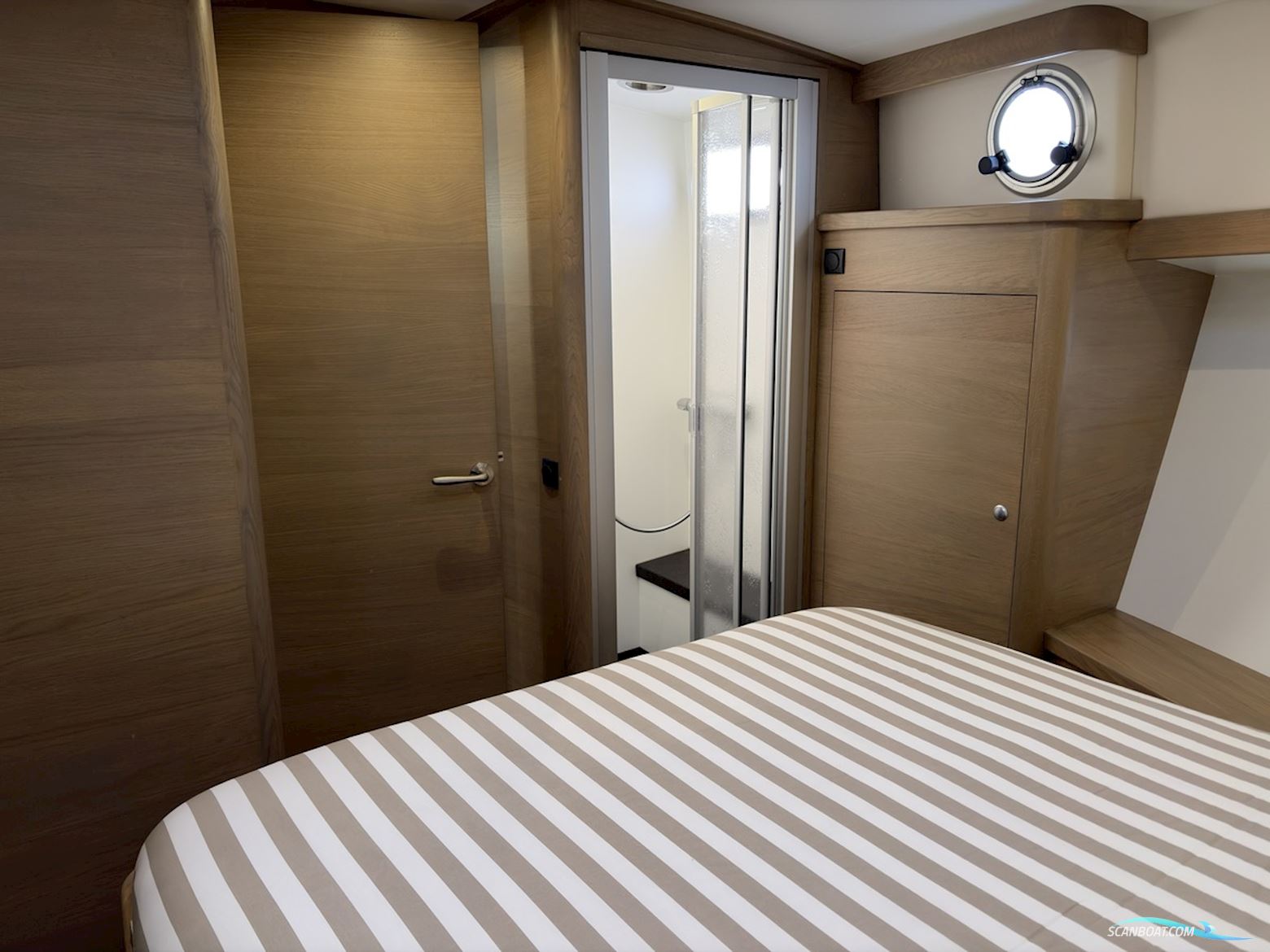Vedette 37 cabin comfort line