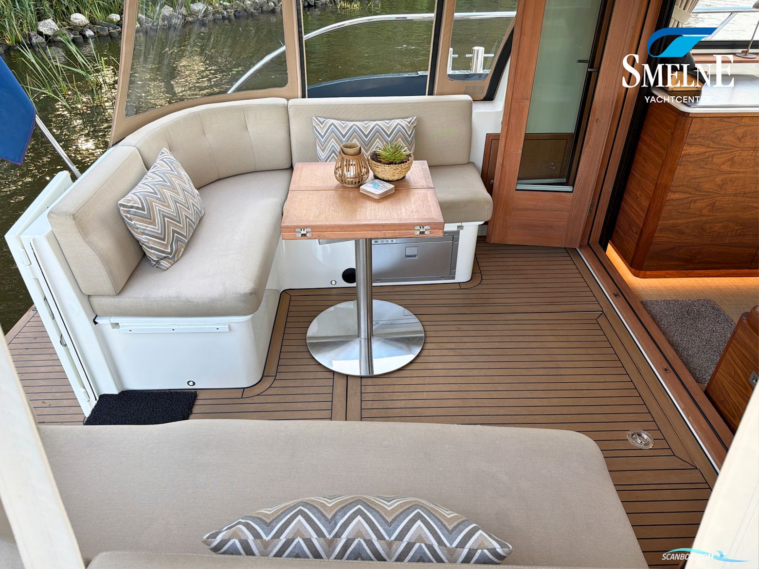 Vedette 39 Salon Comfort Line