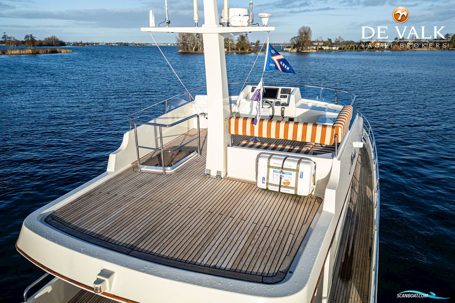 Vennekens Trawler 1800