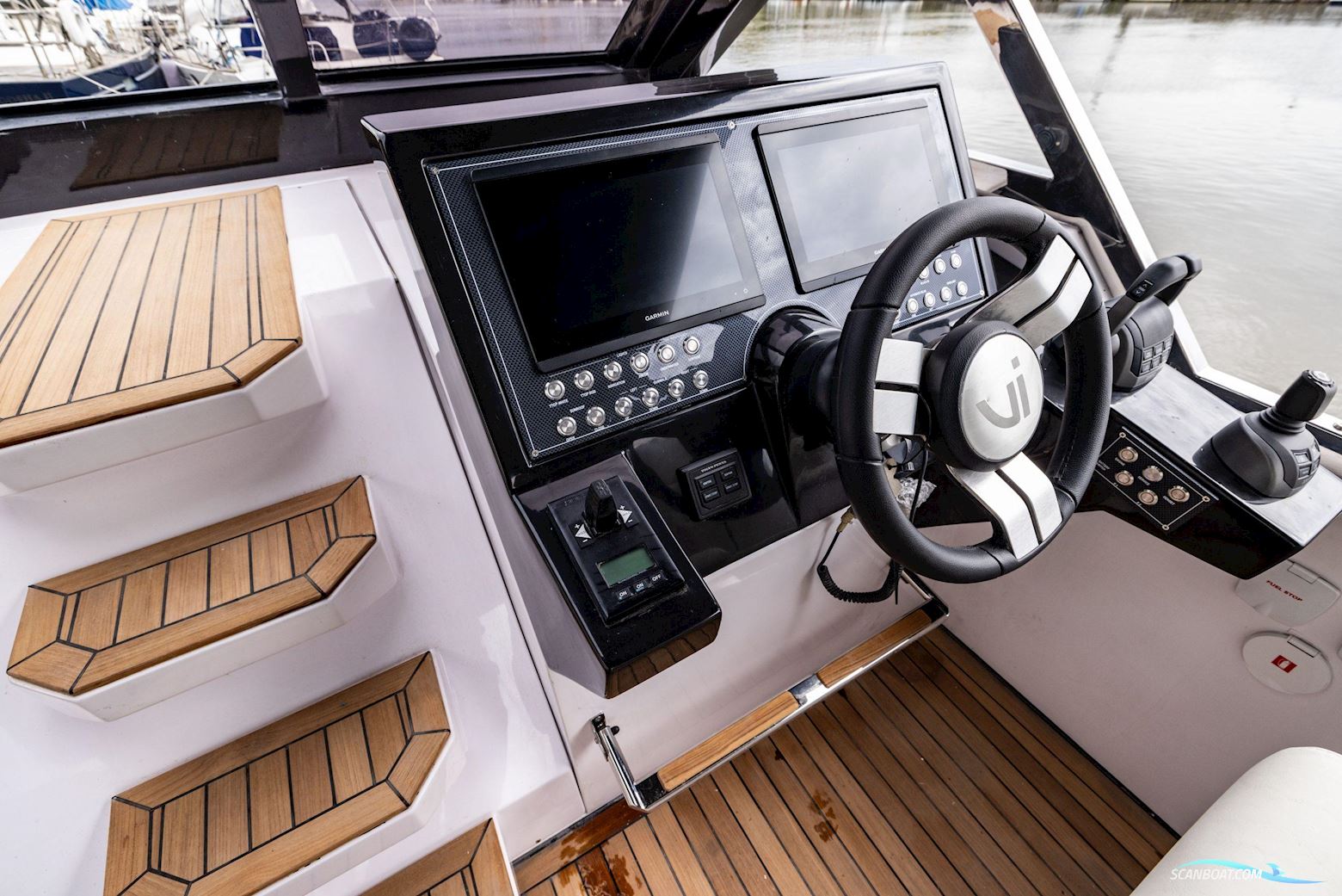 Vi Yachts Vi Q4