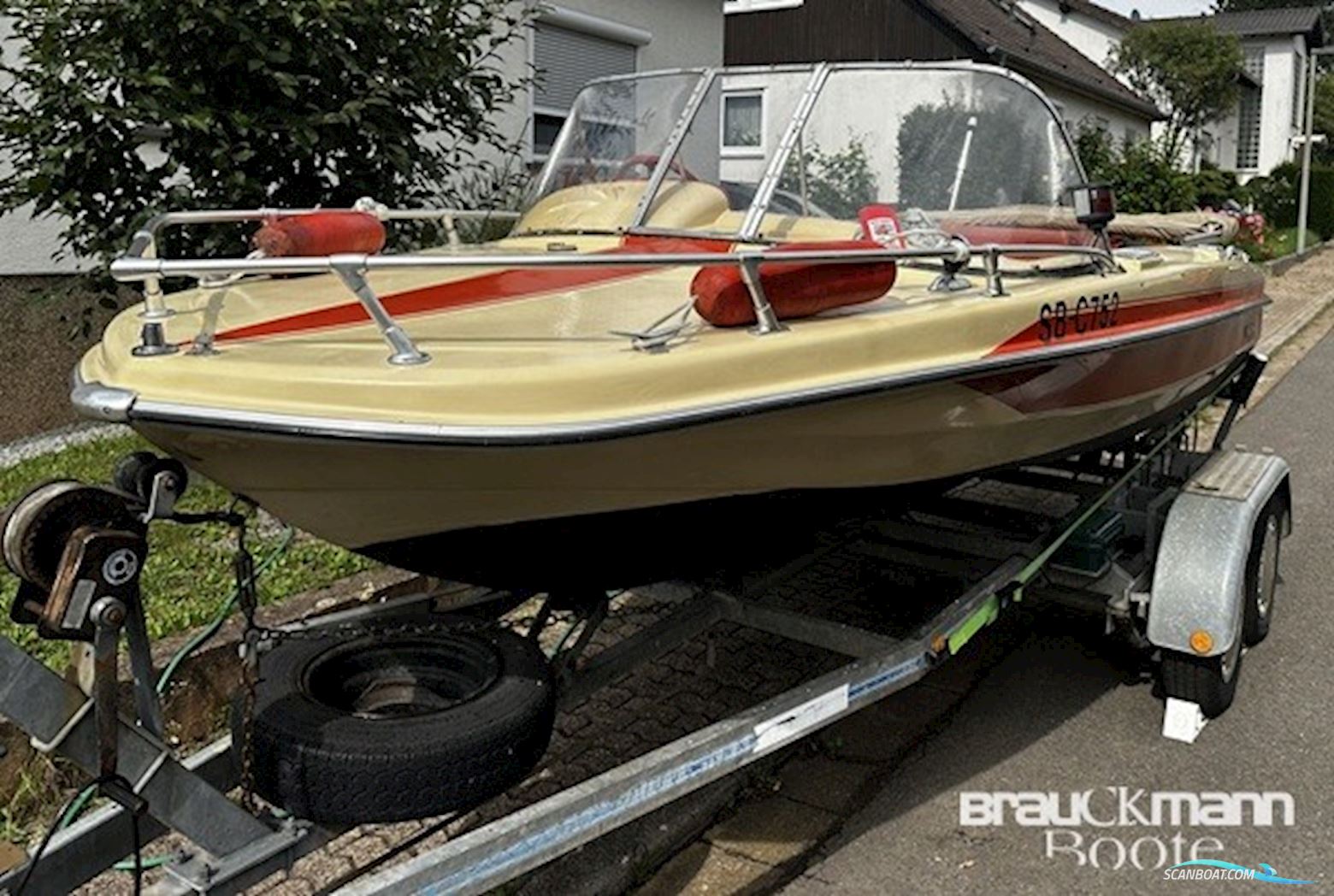 Vieser Hurrican Motorbåd 1988, med BMW Marine motor, Tyskland