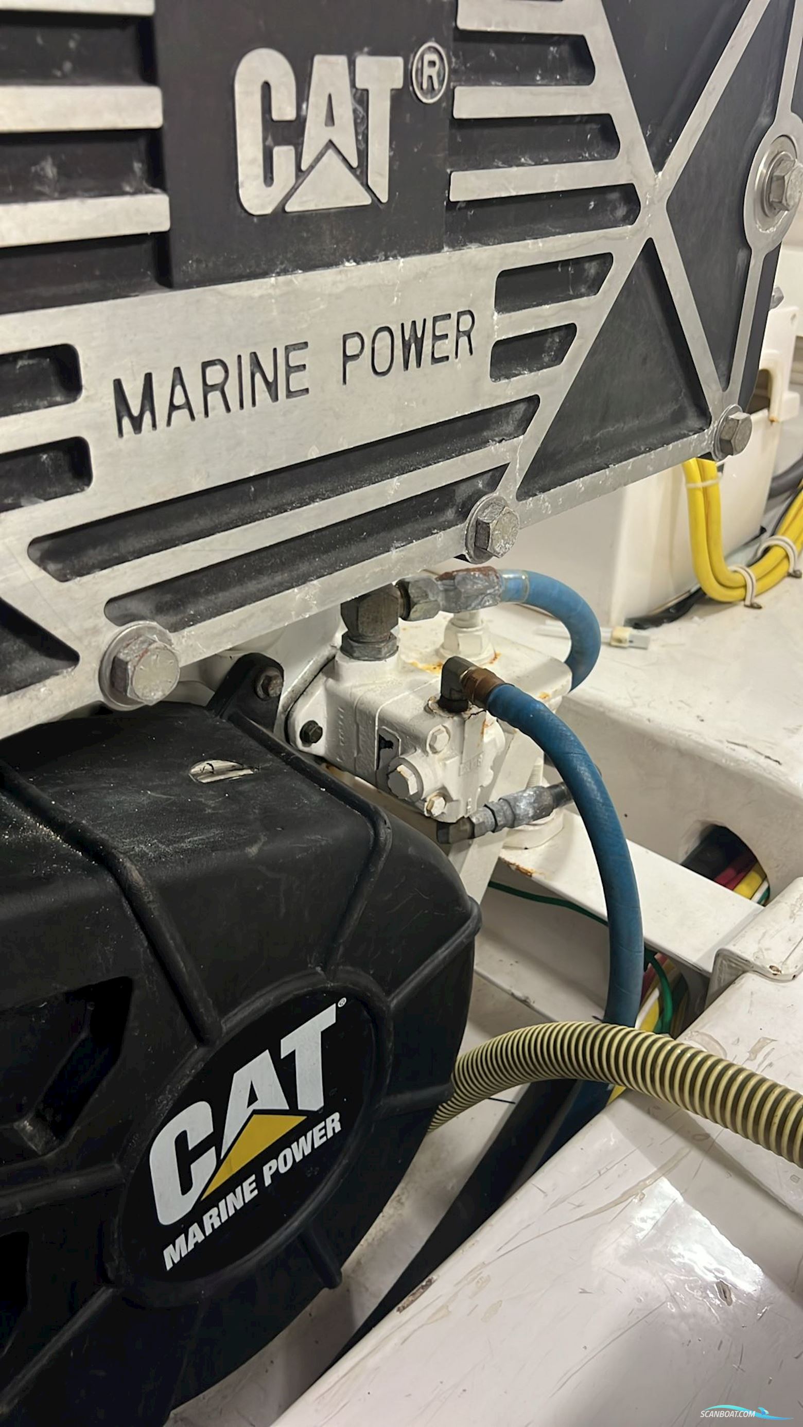 Viking 52 Convertible