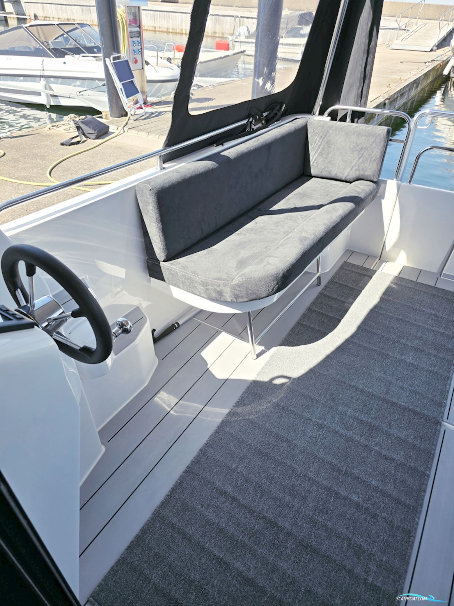 Viknes 1030 HT Panorama 2026