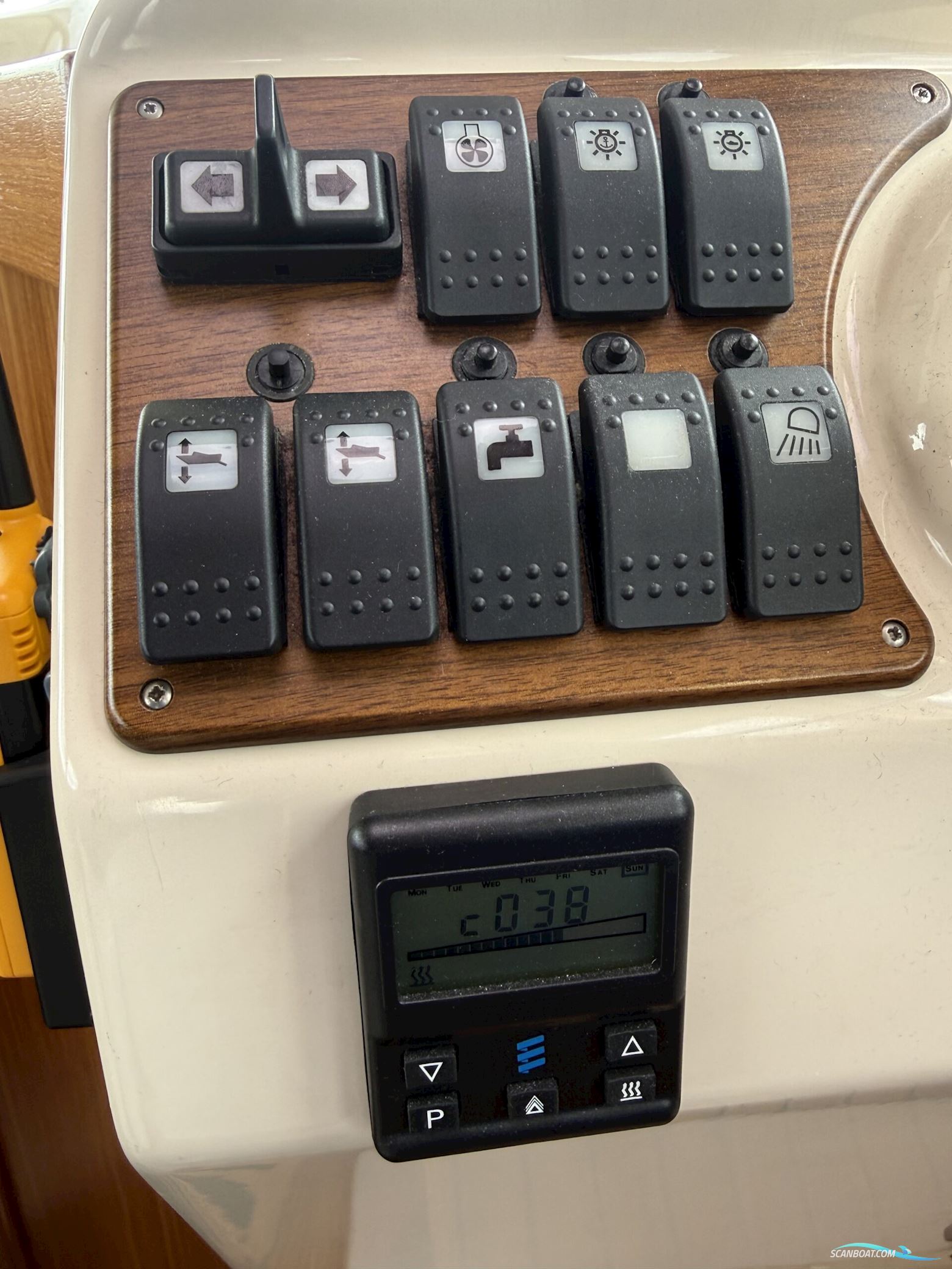 Viknes 880. Med Nyere Komplet Raymarine Navi-Pakke