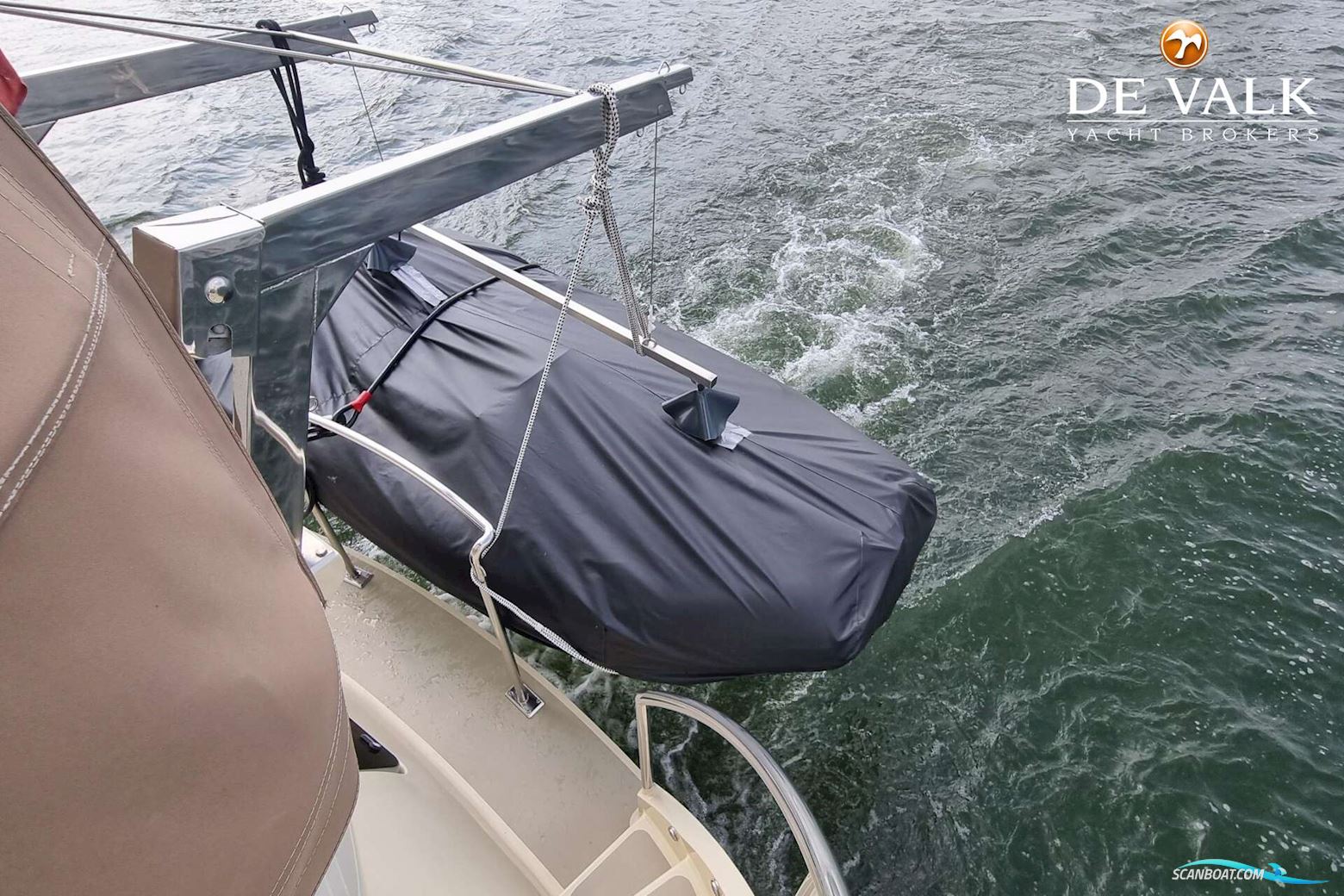 Vischer Yachting Custom 125AC