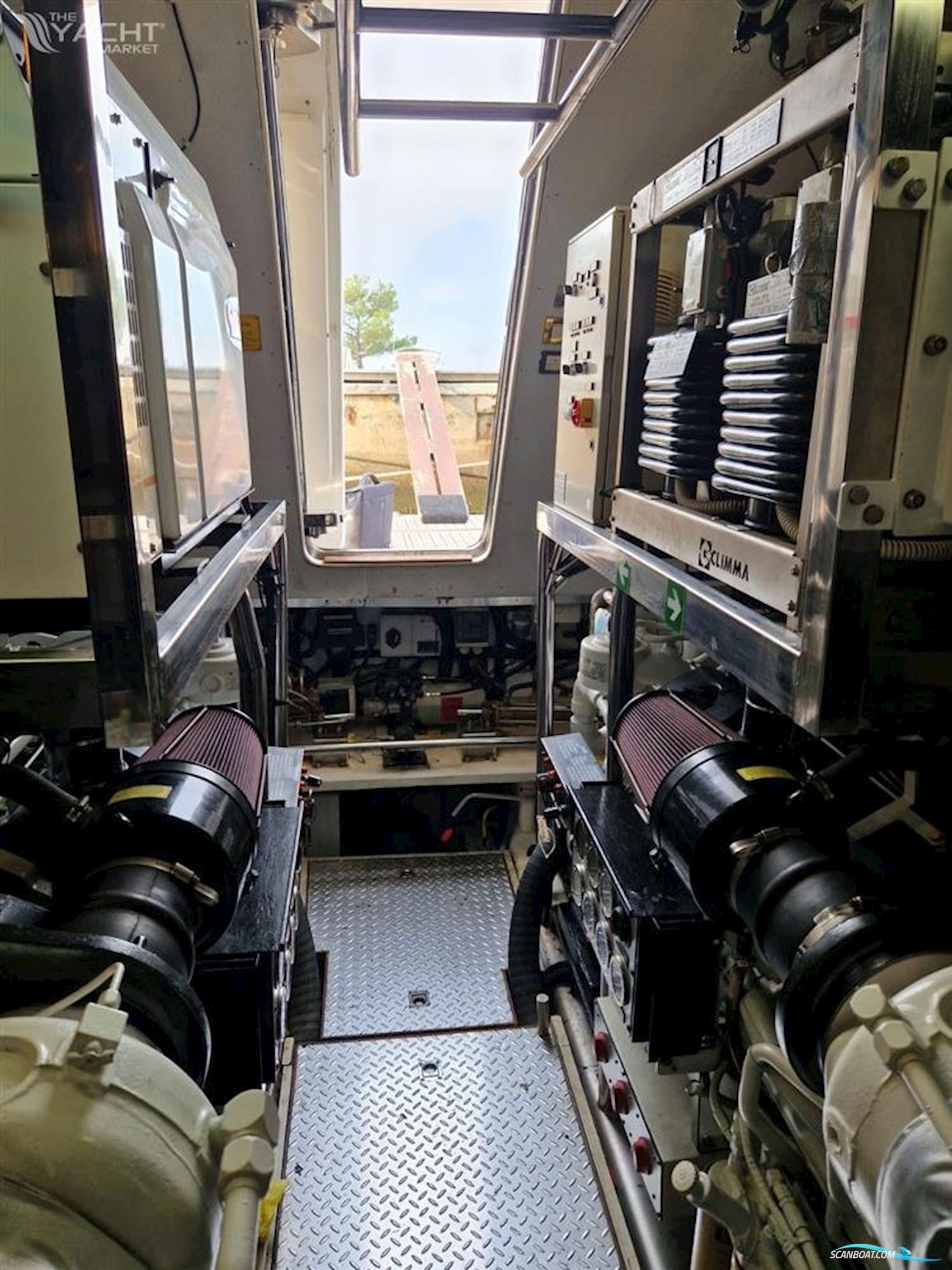 Vitech 72 Fly - 5 Kabinen