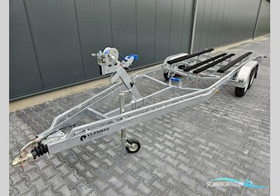 Vlemmix Boottrailers F 2700 kg. Balken trailer met Wegklapbare LED verlichting Motorbåd 2025, Holland