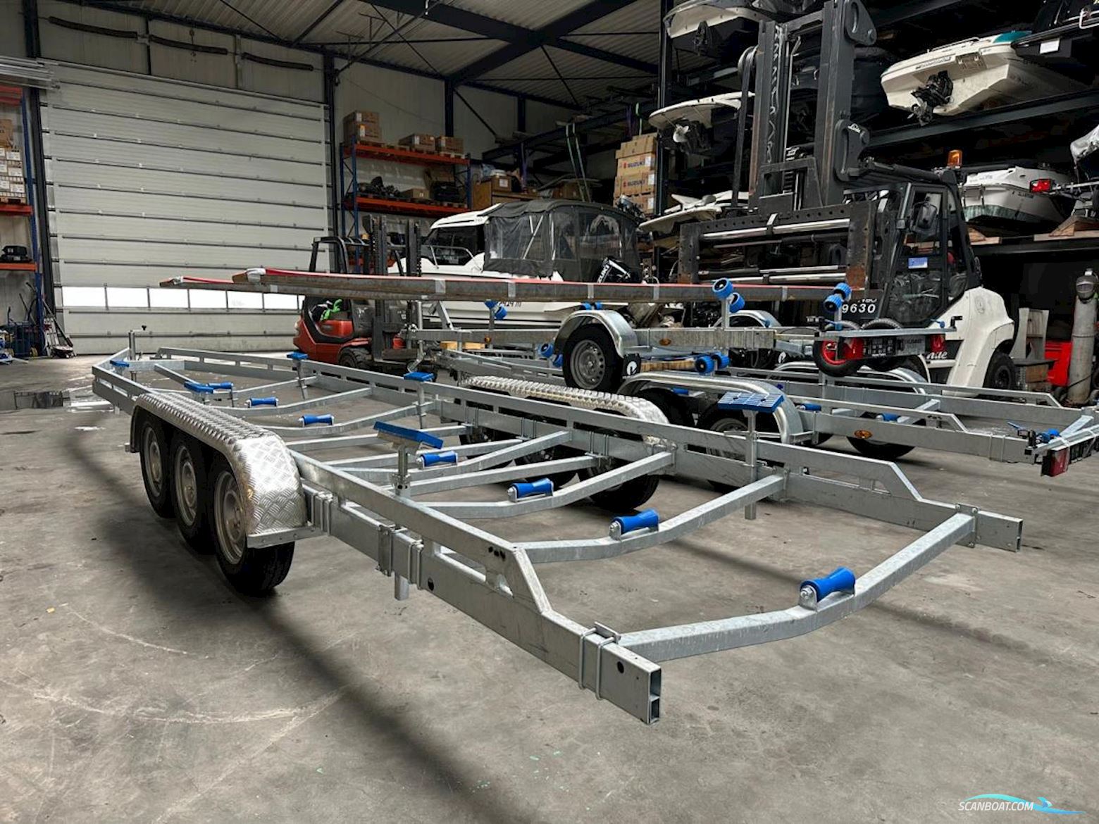 Vlemmix Stallingstrailer  10 m 3×1800 kg