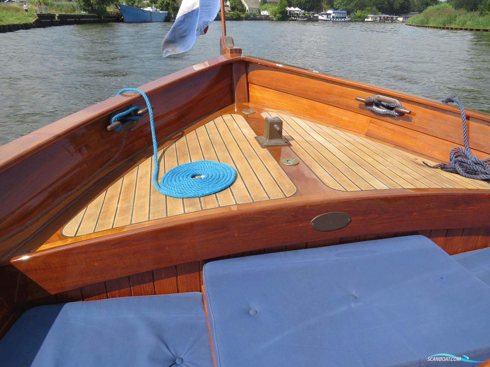 Voc 830