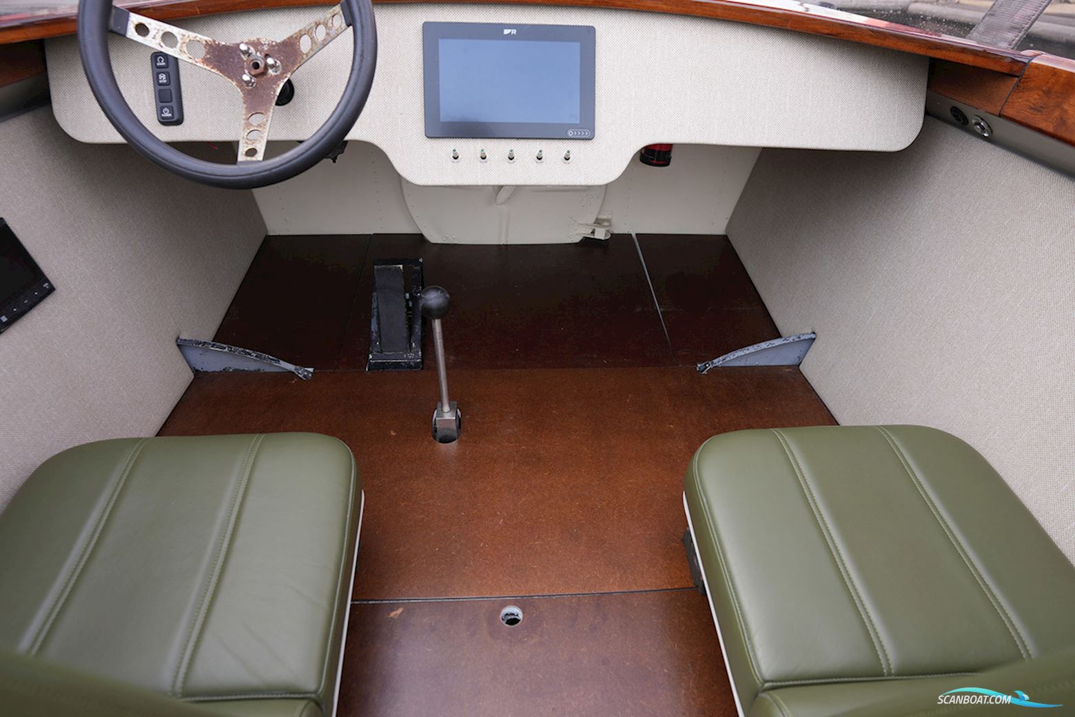 Volga Draagvleugelboot