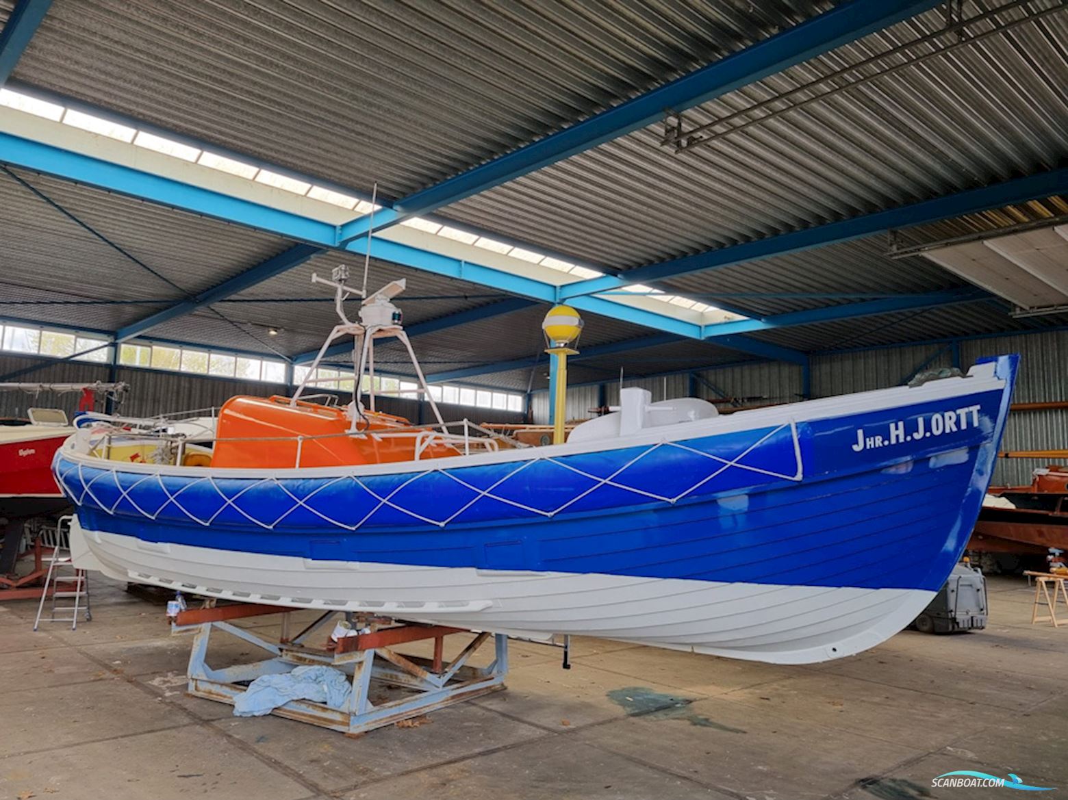 Voormalig Strand Reddingboot 10.32