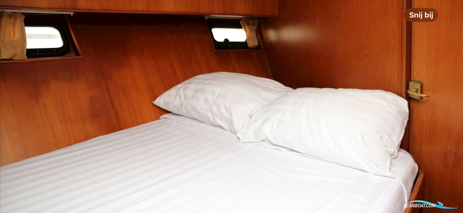 Vri-Jon Contessa 37 AK Cabrio