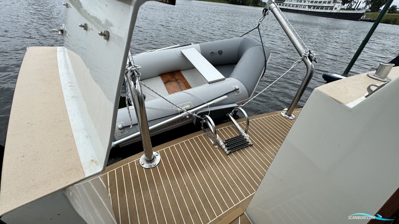 Vripack 11.75 Classic OK Spiegeldeur