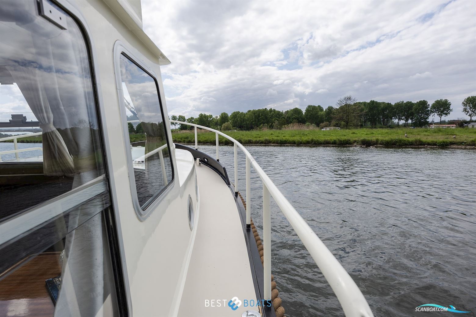 Vripak Yachting 965 OK