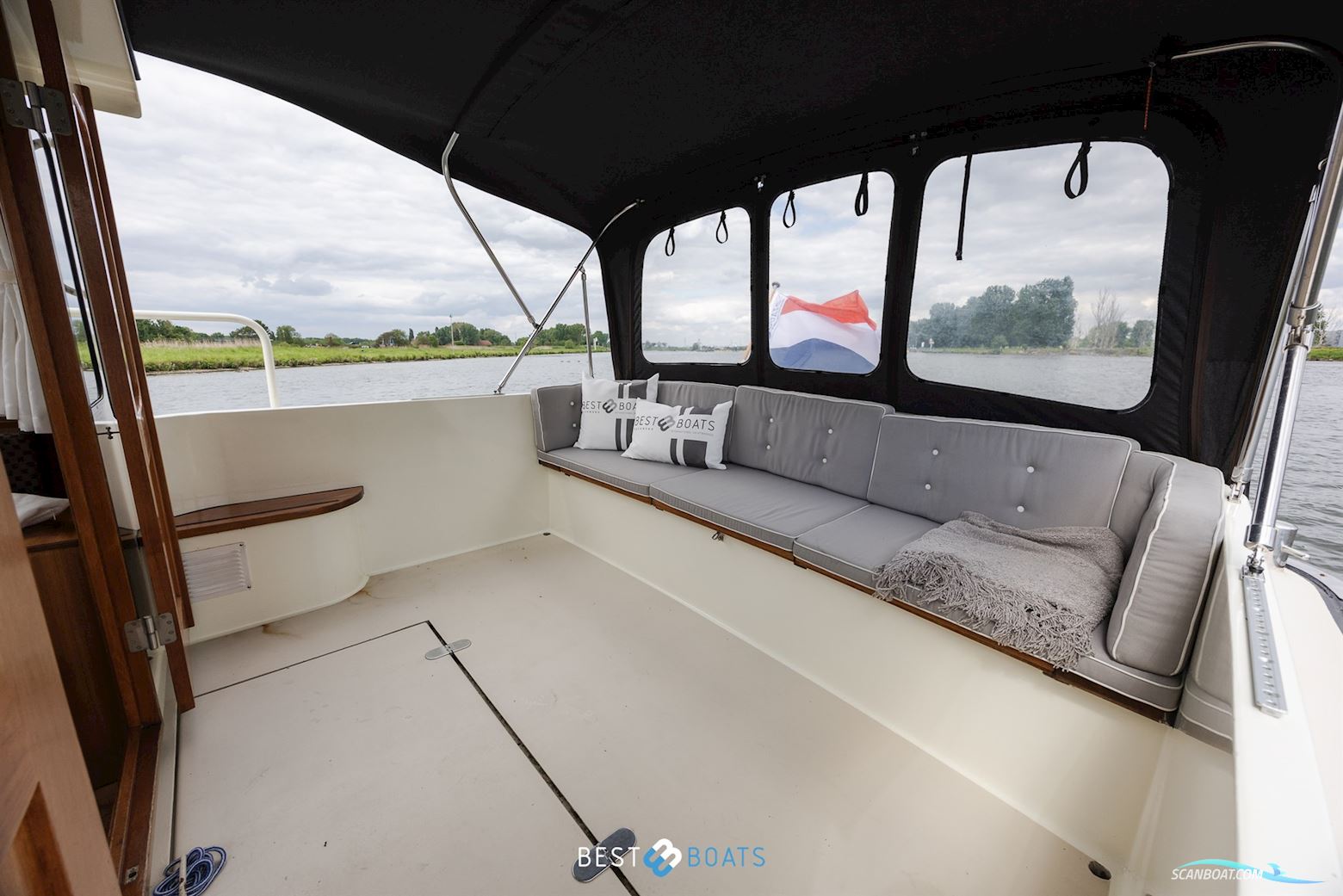 Vripak Yachting 965 OK