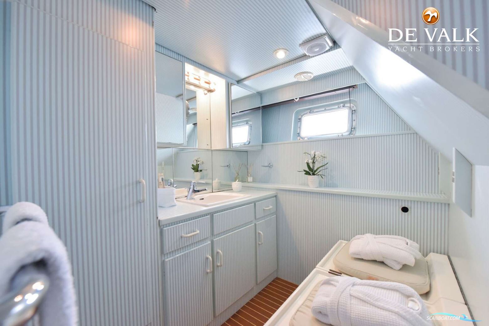 W.A. Souter & Sons 34 Meter Alloy