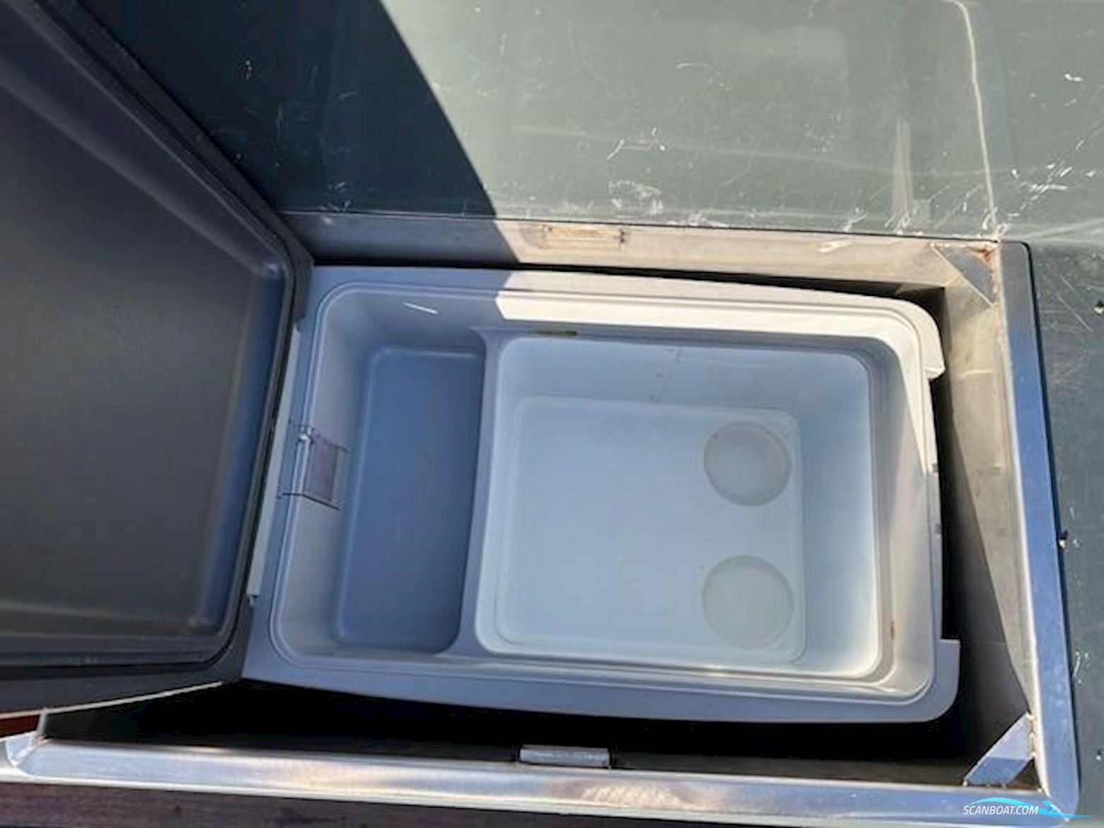 Waterborne Horizon 7.8