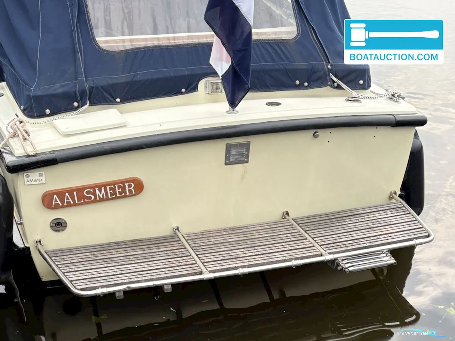WATERLAND 700