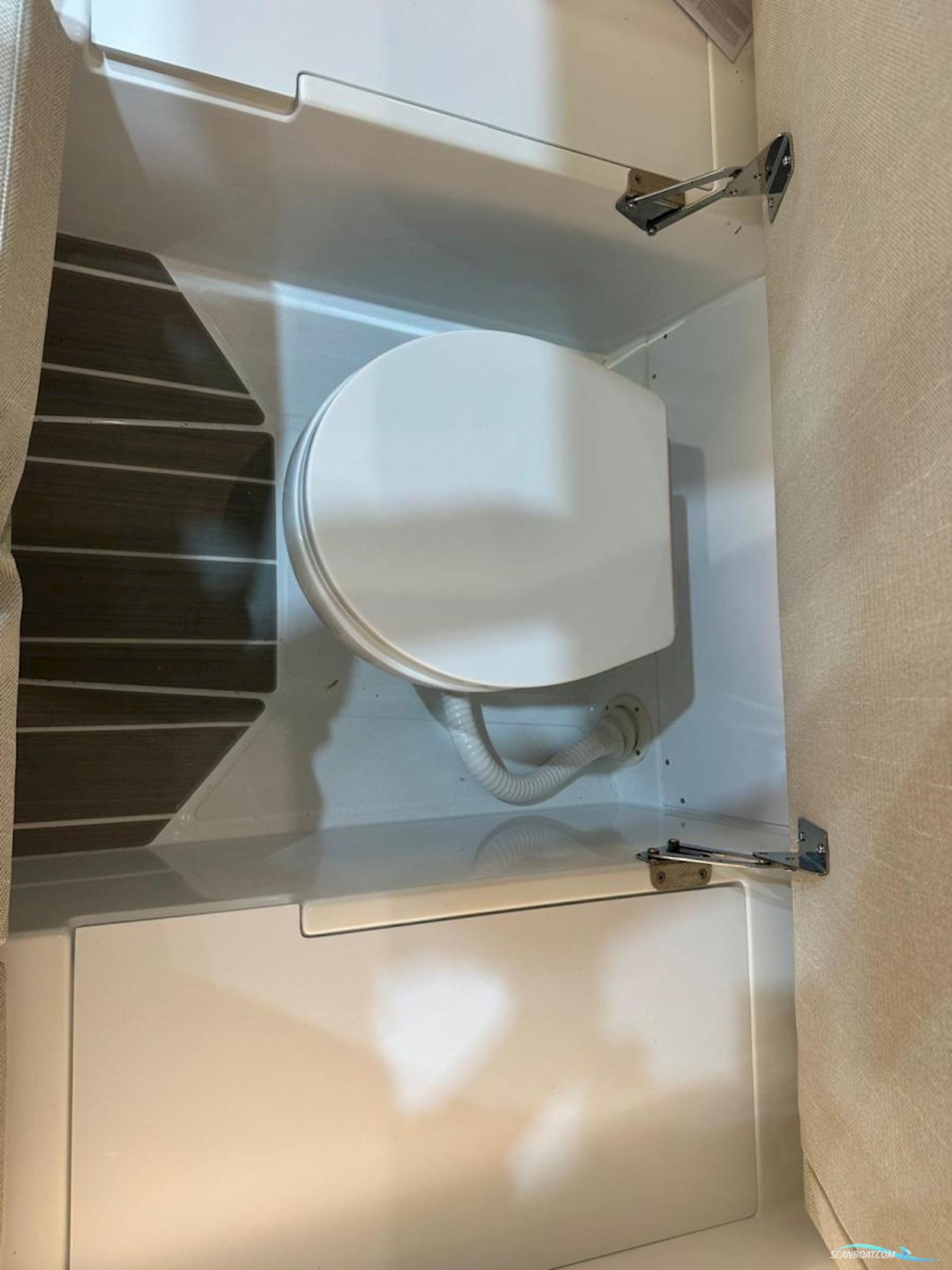 Wellcraft 28 Explorer