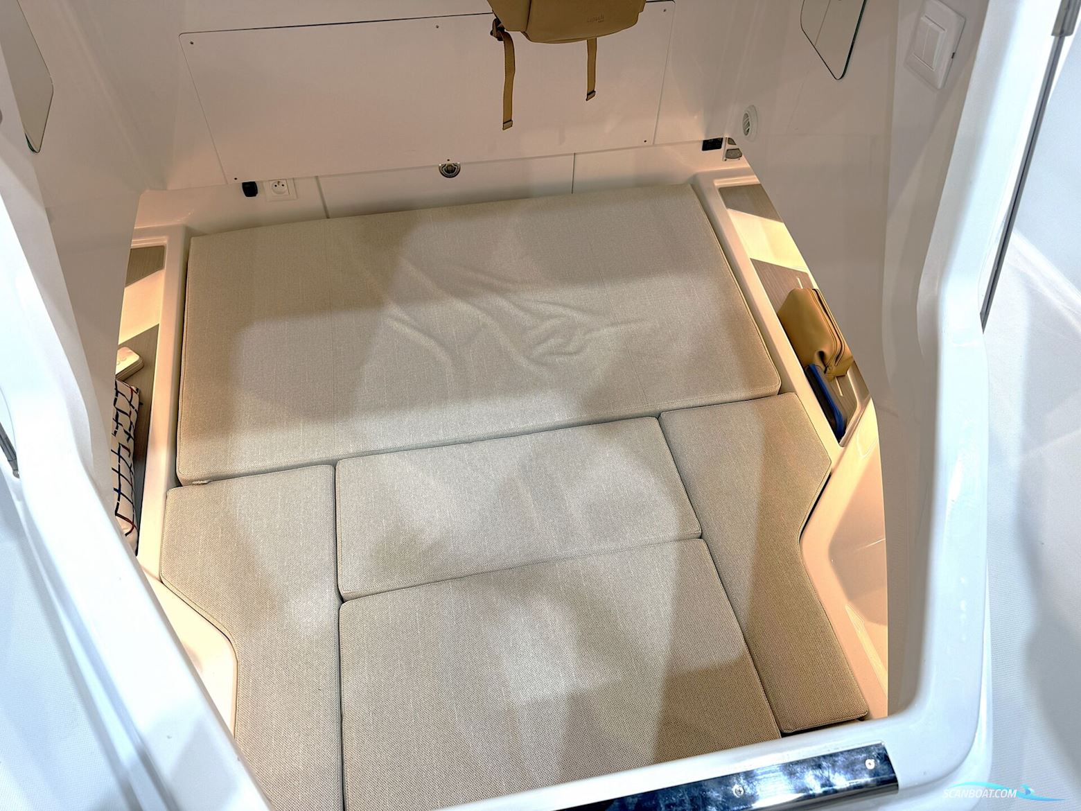 Wellcraft 28 Explorer