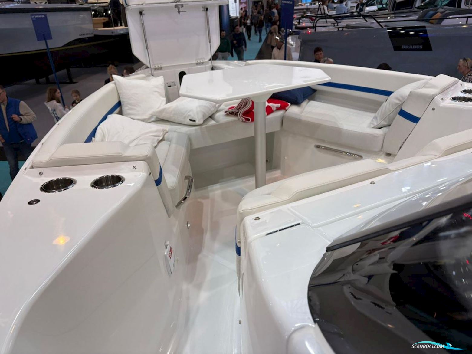 Wellcraft 28 T-Top Sport