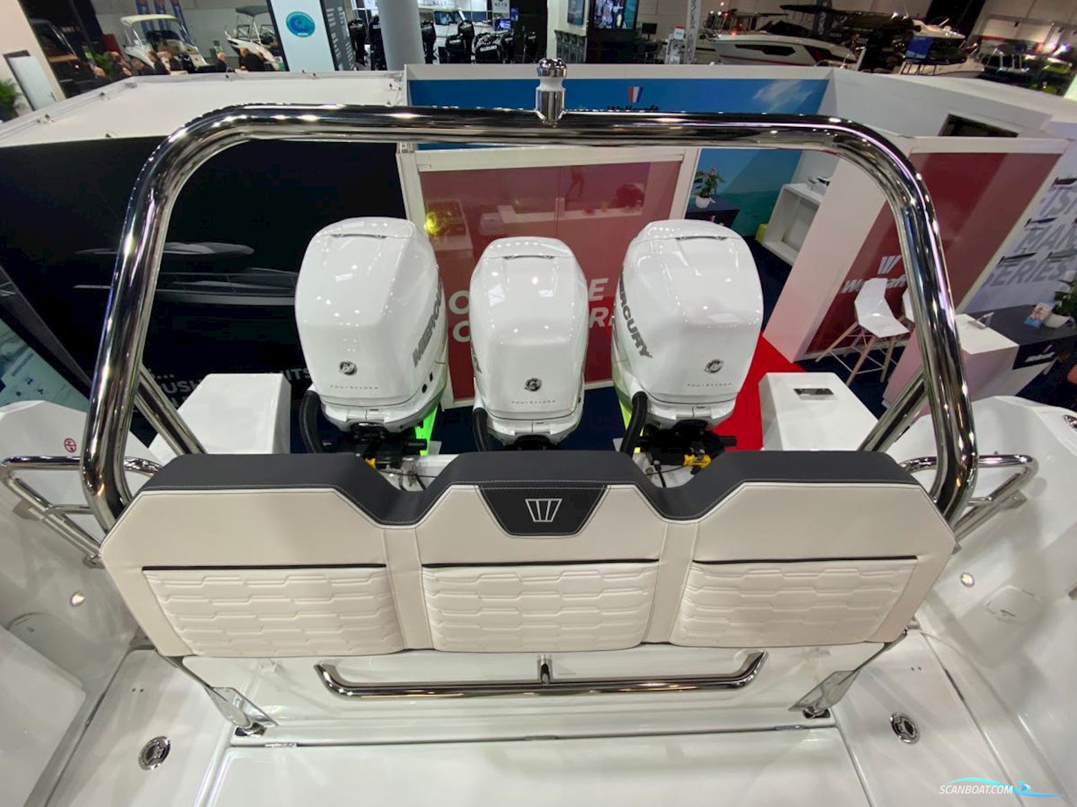 Wellcraft 355 Explorer