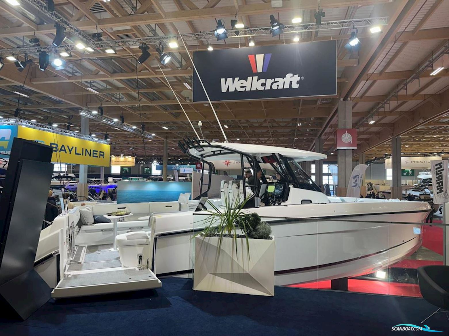 Wellcraft 38 T-Top