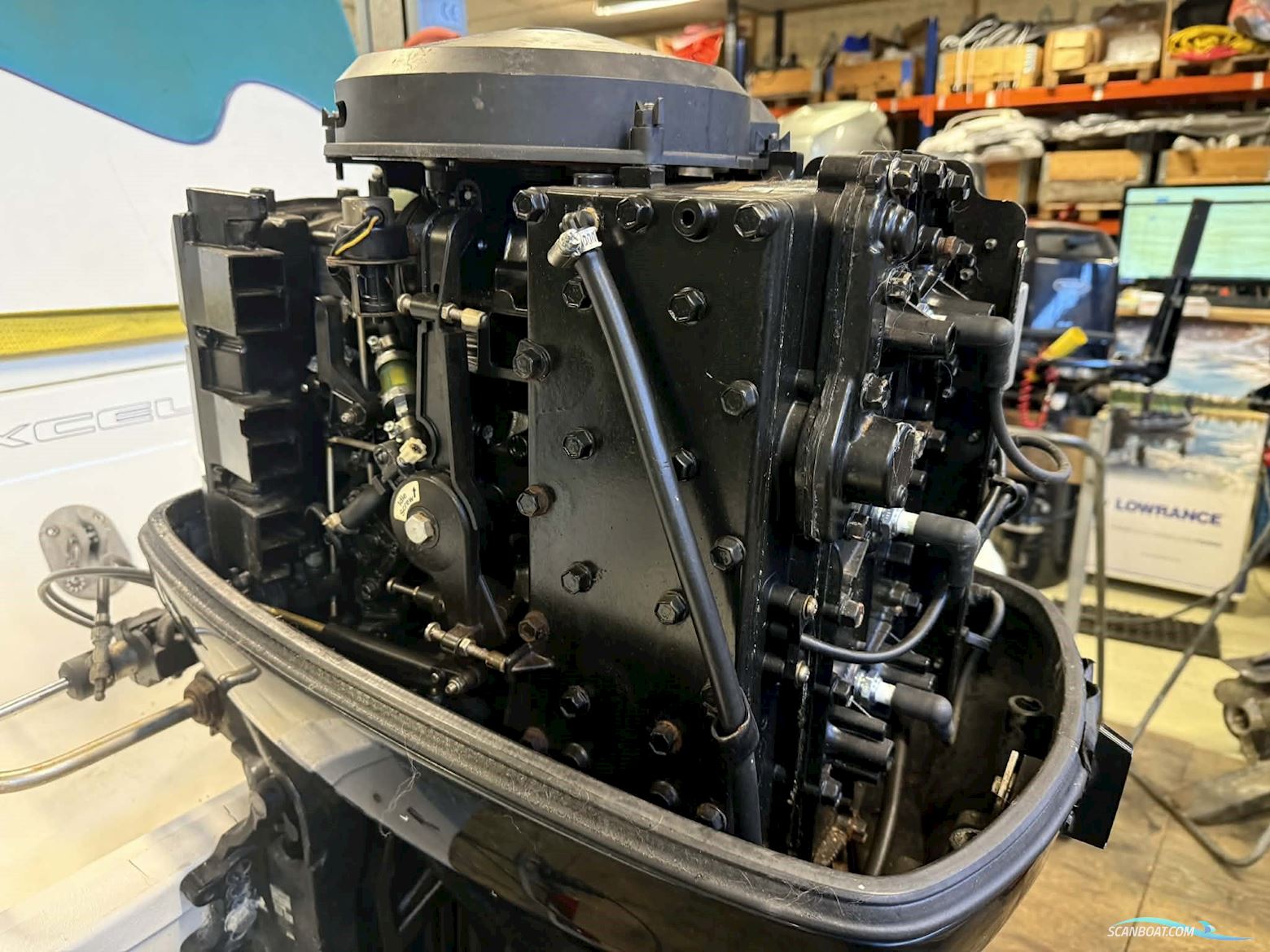 Wellcraft Excel 16DX Bowrider Med 90 hk 2 Takt