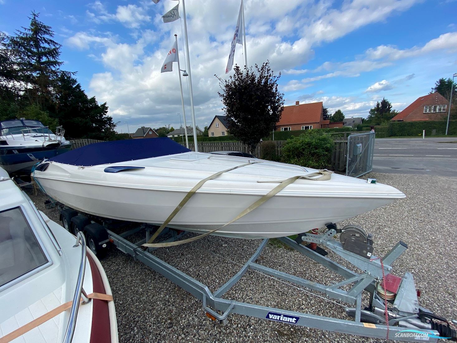 Wellcraft Scarab 26SC