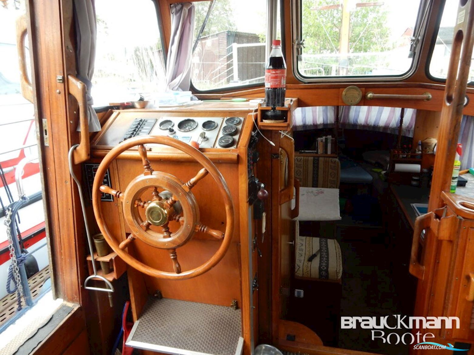 Werft Plaue Doerak 950