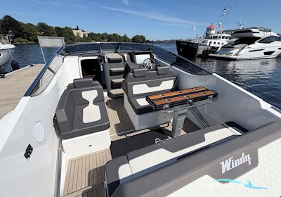 Windy 34 Alize Motorbåd 2023, med 2 x Volvo Penta D6-440 Dpi motor, Sverige