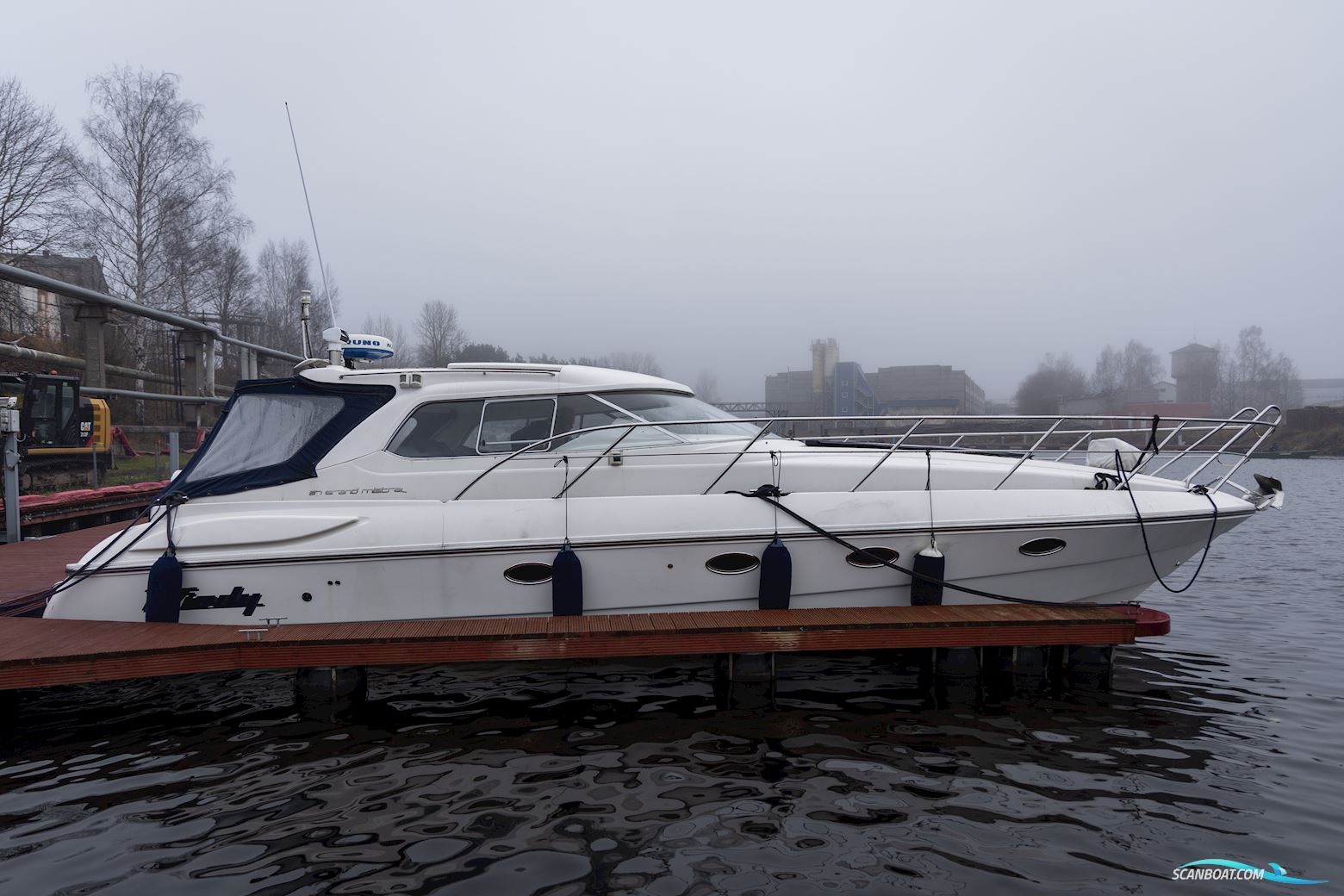 Windy 37 Grand Mistral HT (2008) | 410h | Twin Volvo Penta KAD300 | Immaculate Condition | One Owner Motorbåd 2008, med Volvo Penta d4 300A-A motor, Letland