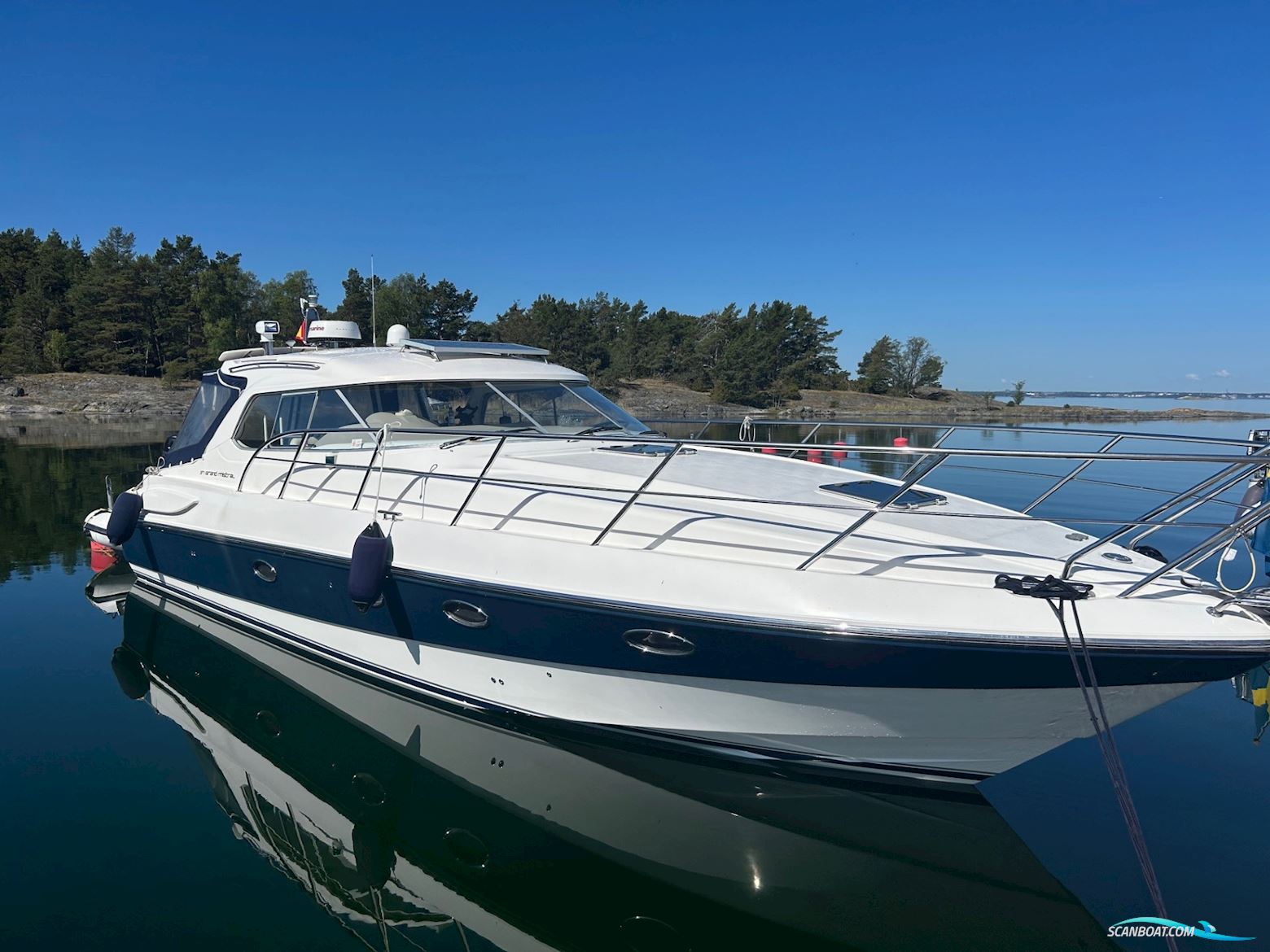 Windy 37 Grand Mistral HT Motorbåd 2006, med Volvo Penta motor, Sverige