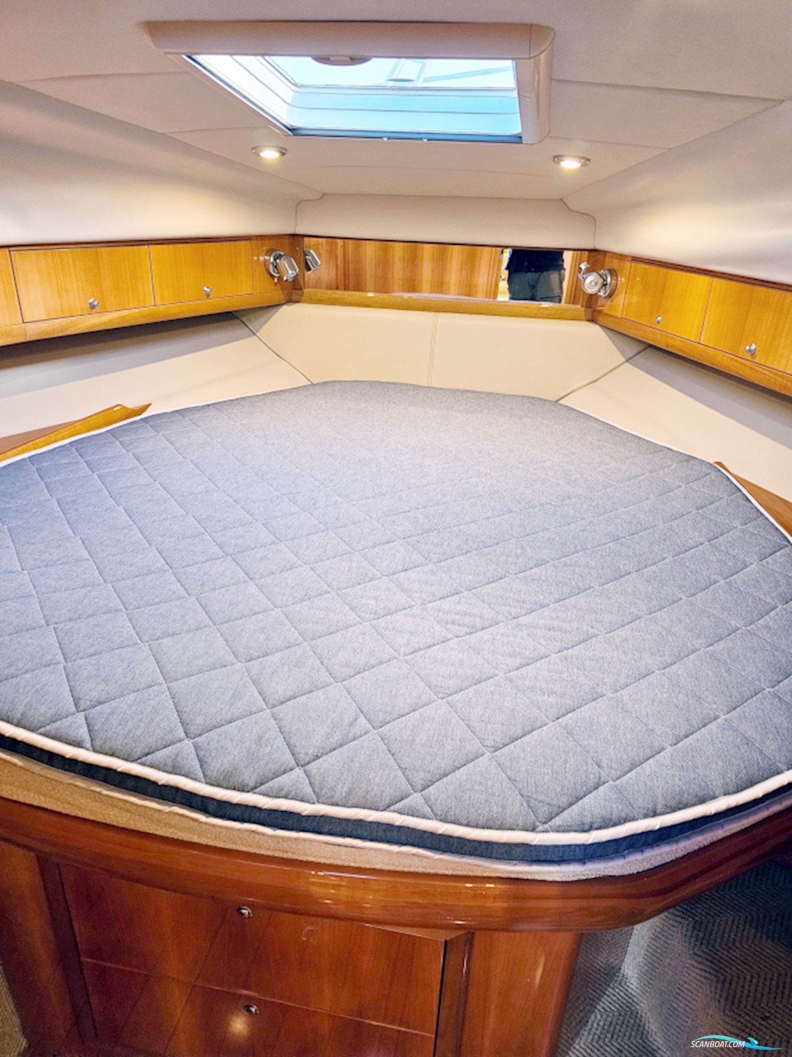 Windy 37 Grand Mistral HT Volvo Penta D4-260