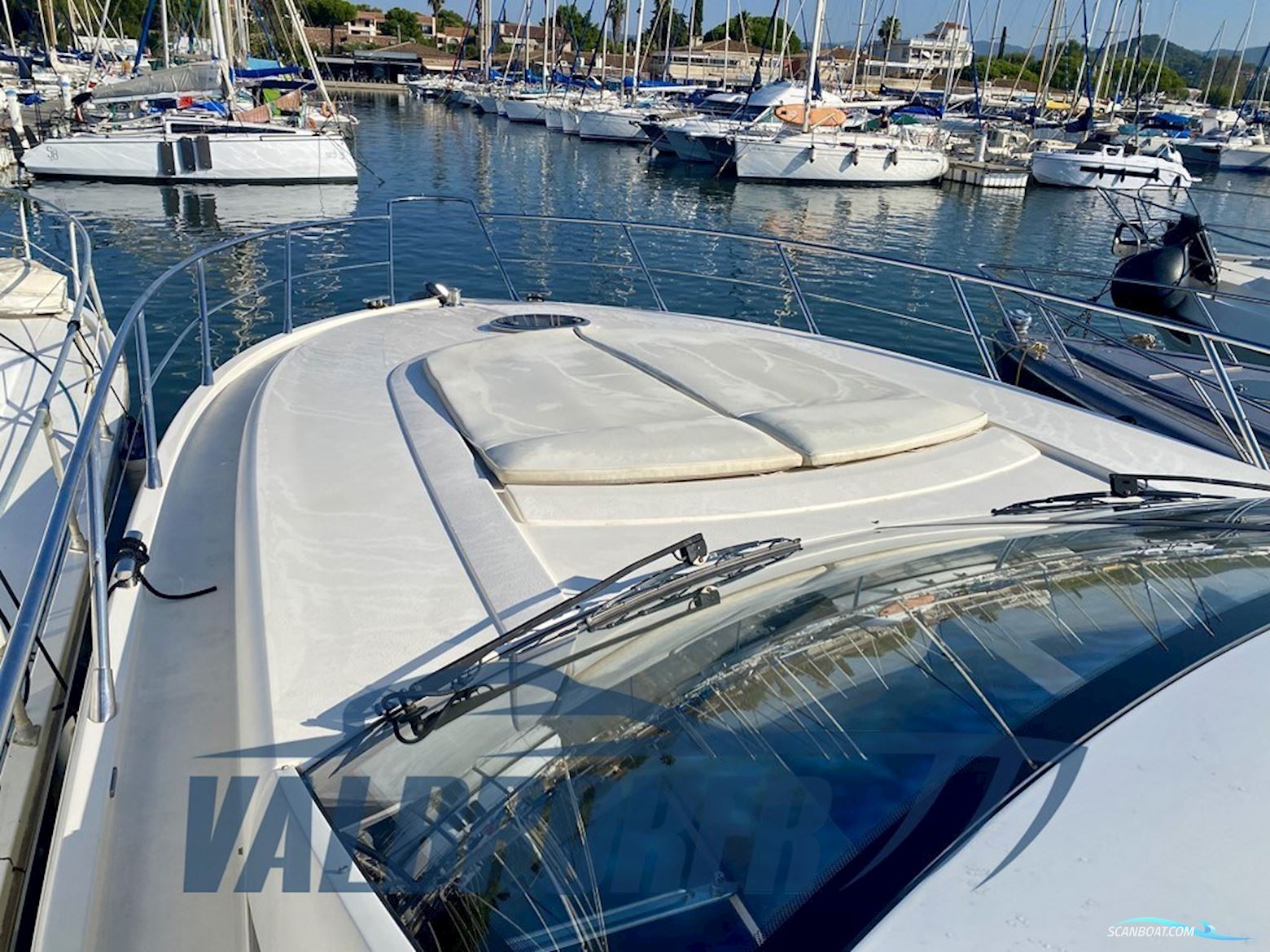 Windy Boats 44 Chinook