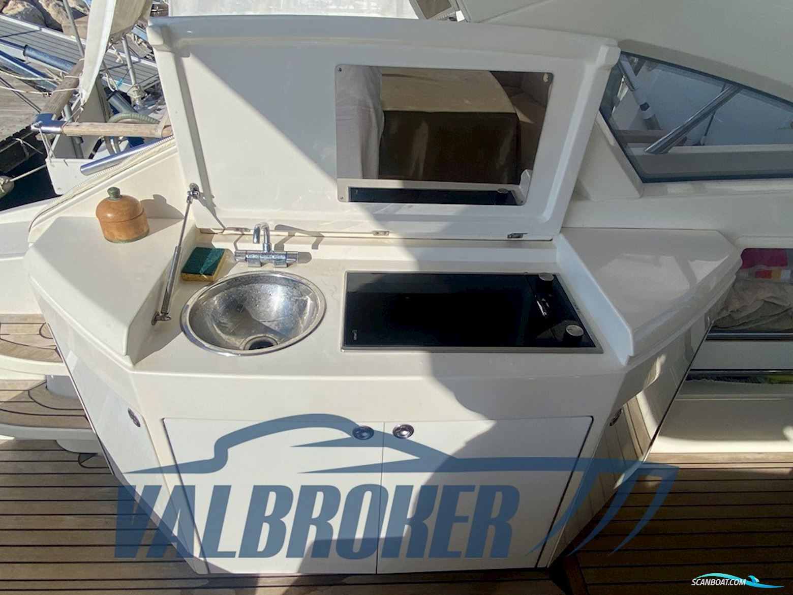 Windy Boats 44 Chinook