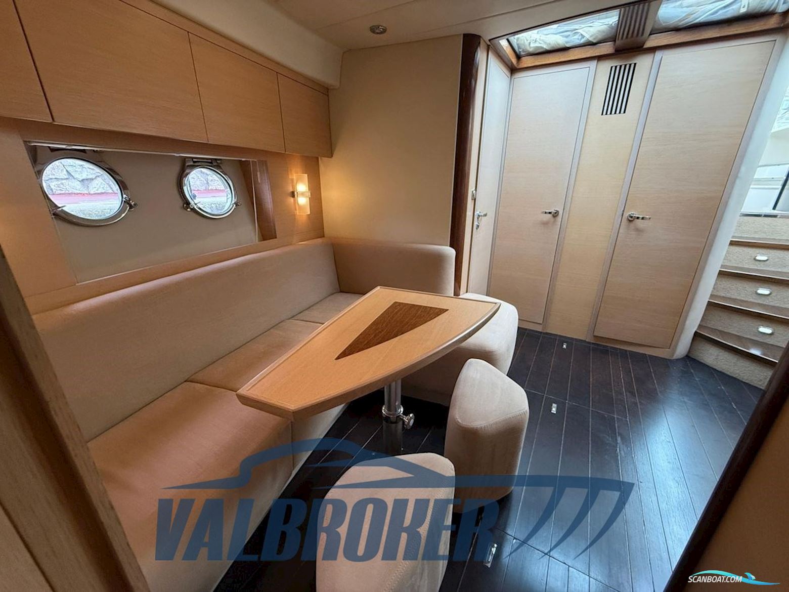 Windy Boats 44 Chinook