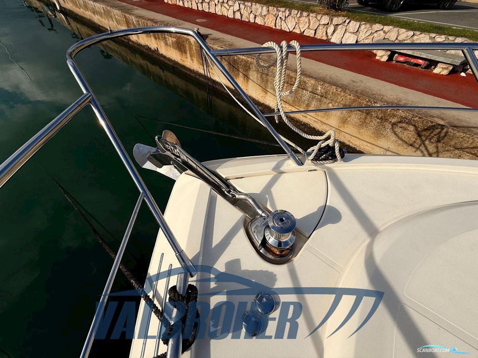 Windy Boats 44 Chinook