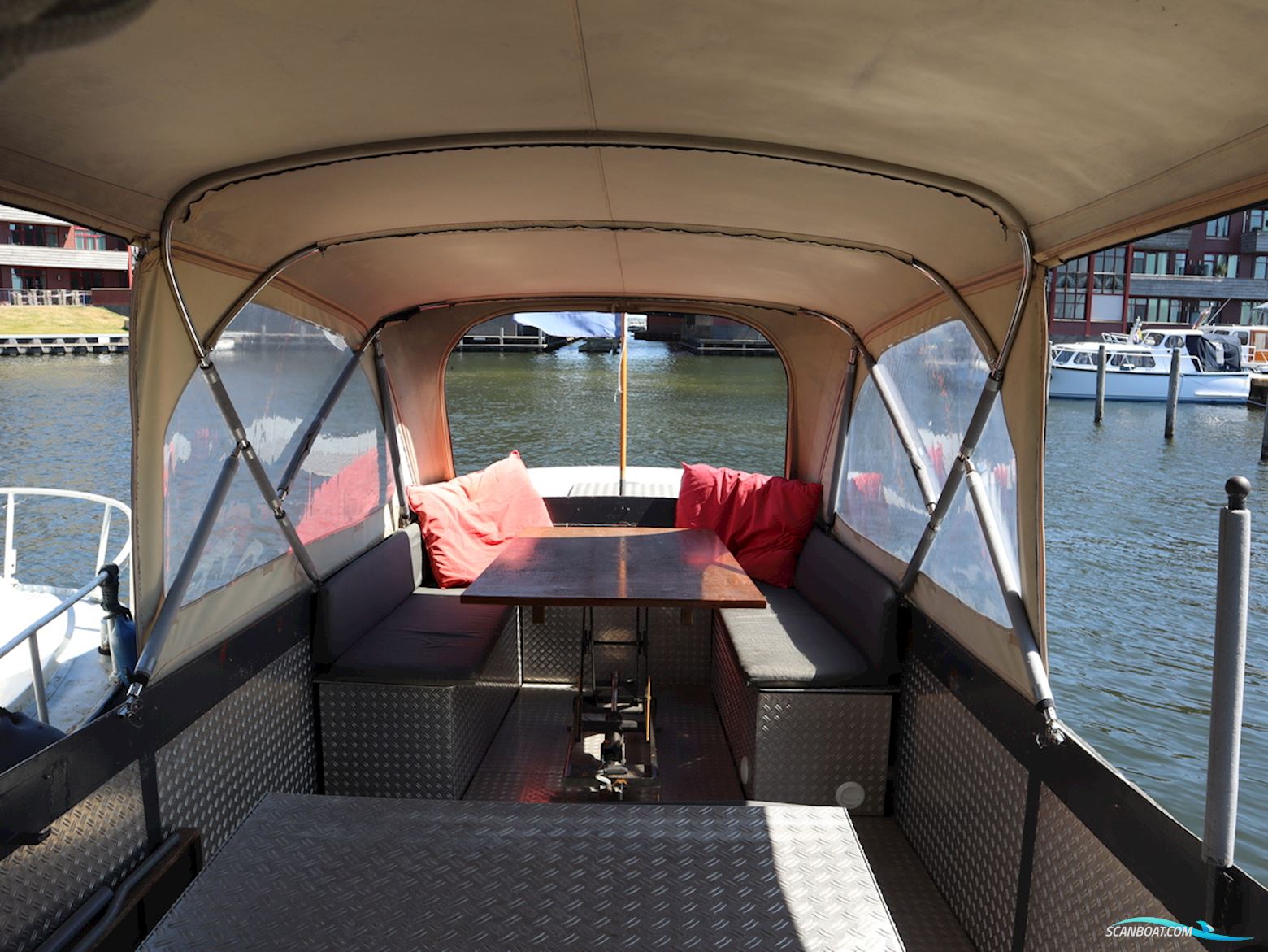 WSA vlet  Ex patrouille boot - Via Boatauction.com