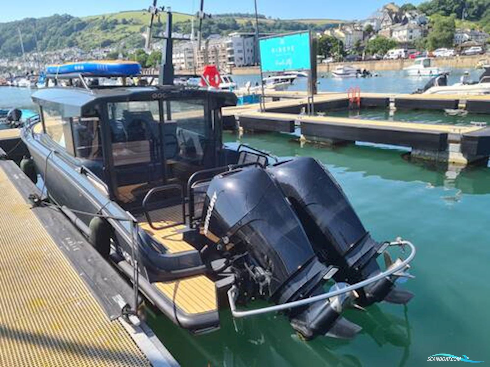 XO BOATS 10s Explorer Plus