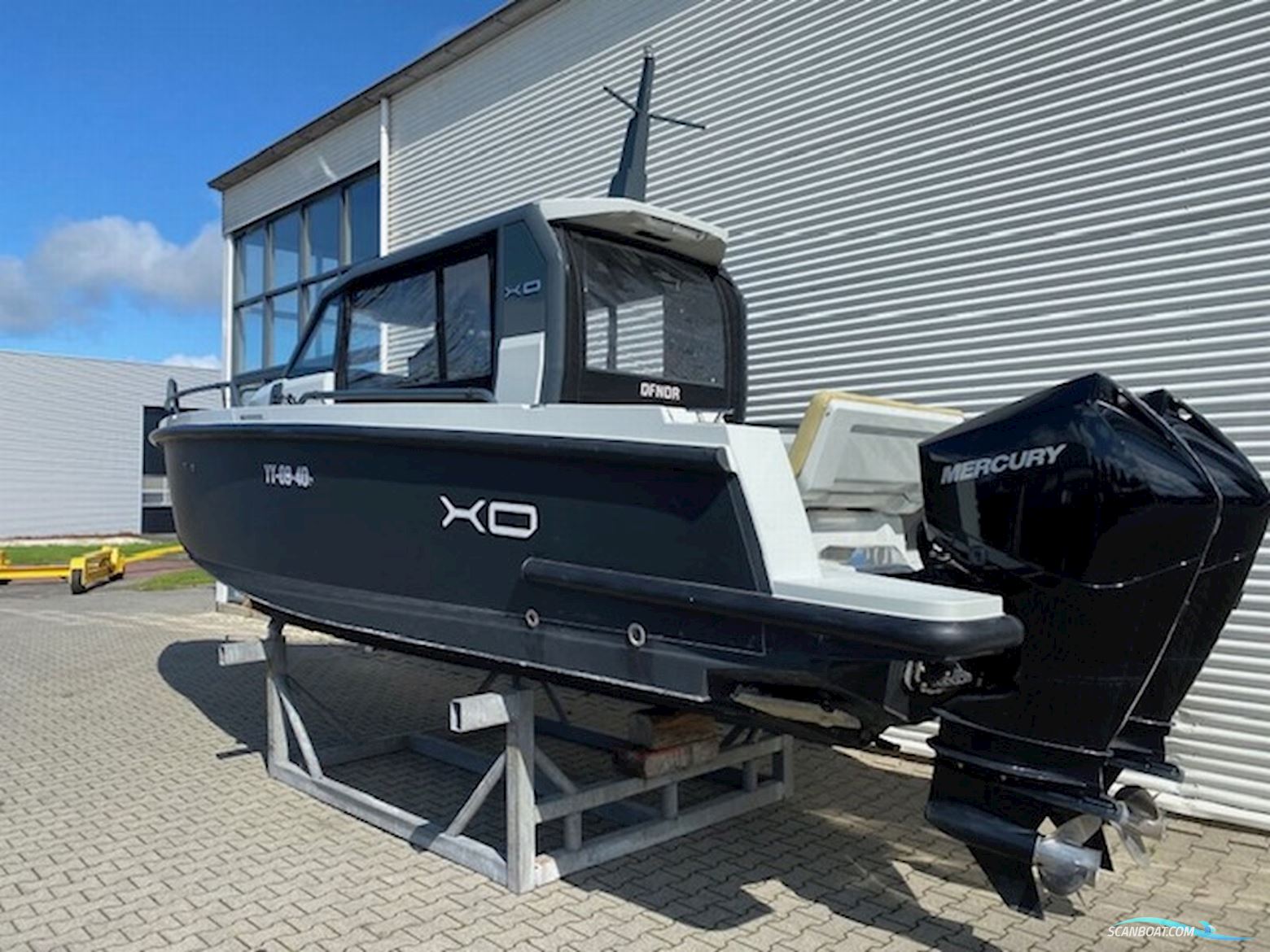 XO Boats Dfndr 9