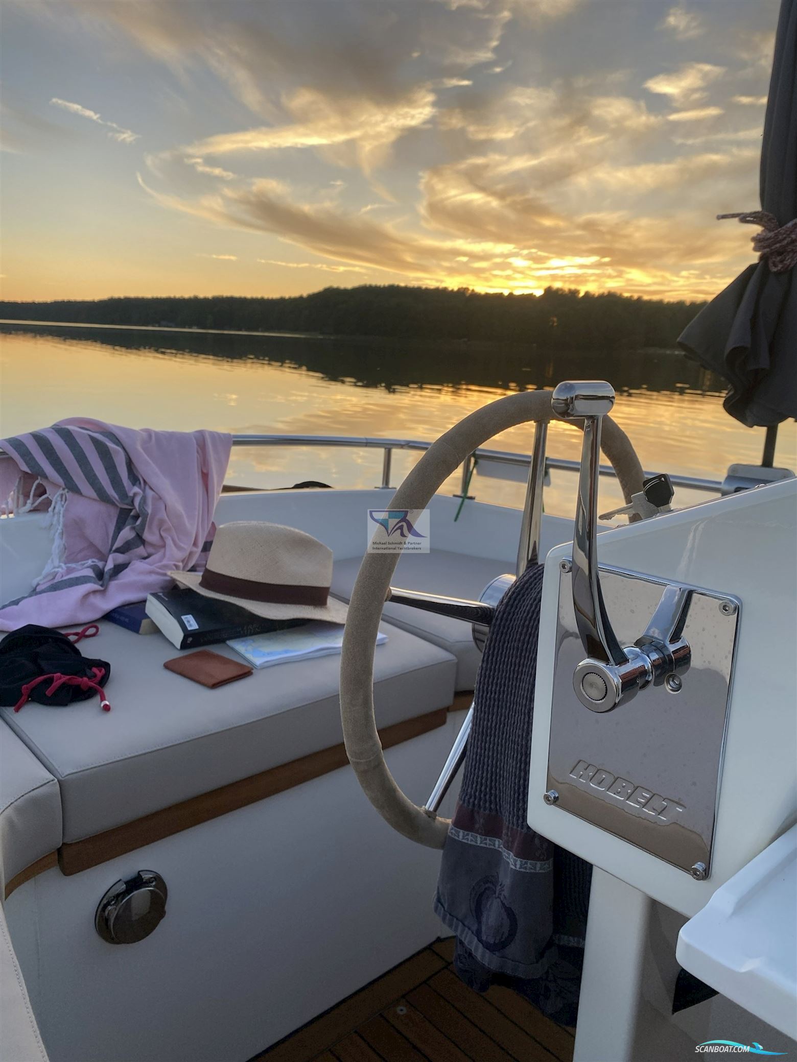 Yachtwerft Hamburg GmbH Elektro Tuckerboot 22f