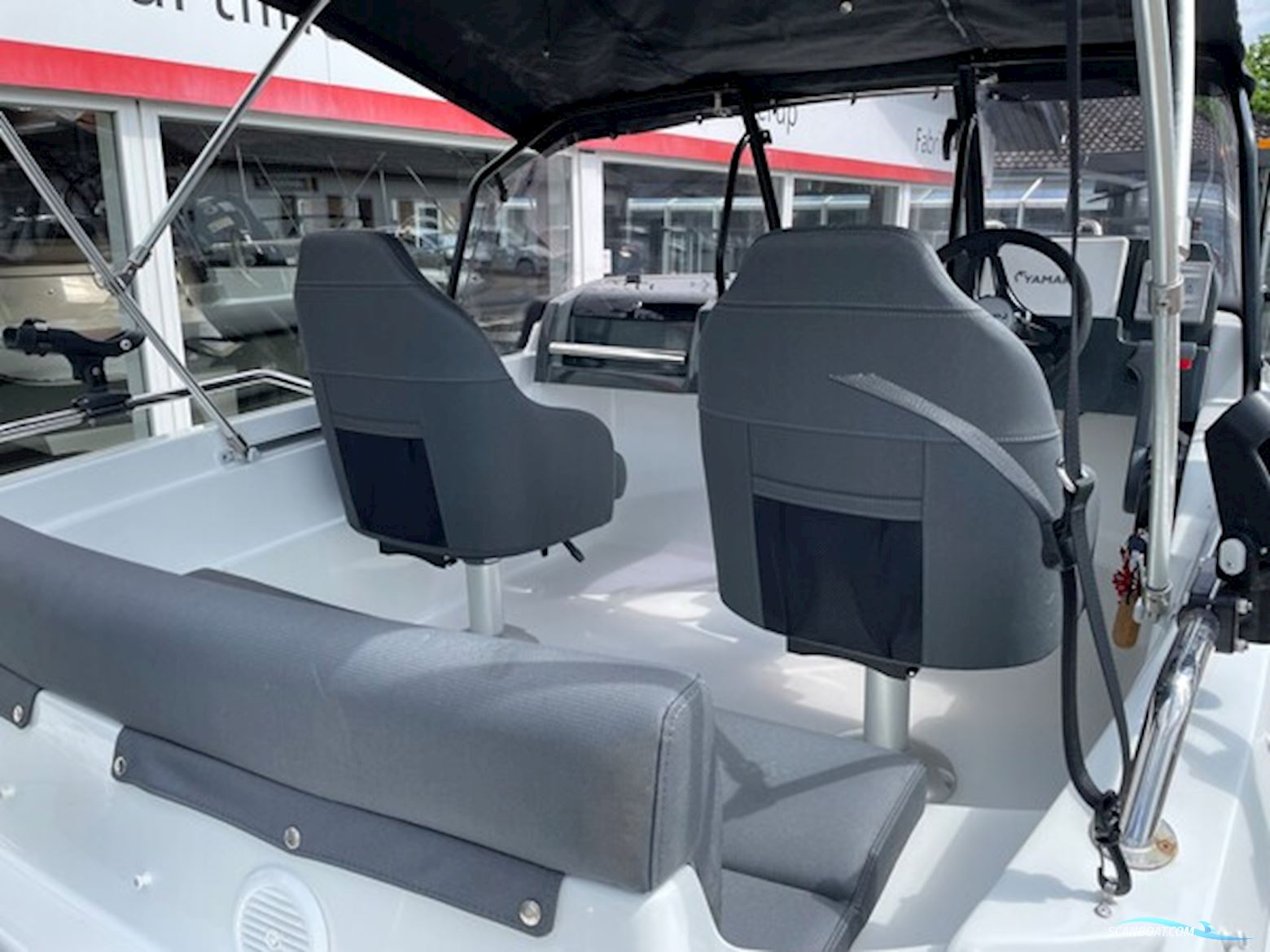 Yamarin 50 BR Med Yamaha F60 Elpt Efi og Variant Ocean 750 kg Trailer - Solgt
