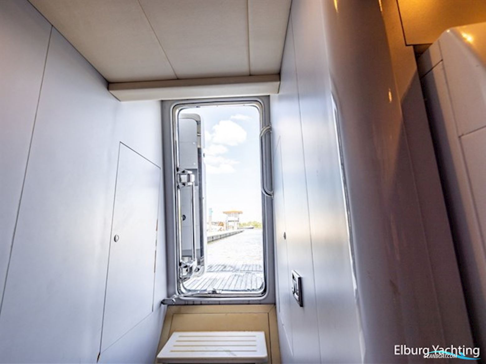 Yaretti 25.20 - Superior