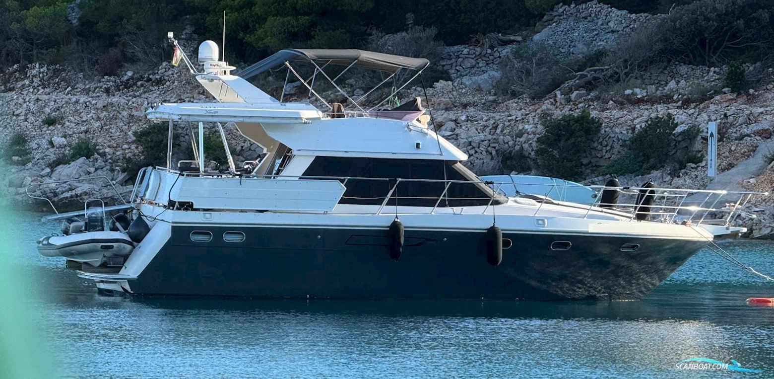 Yaretti 42 Motorbåd 1993, med Caterpillar V8 motor, Kroatien
