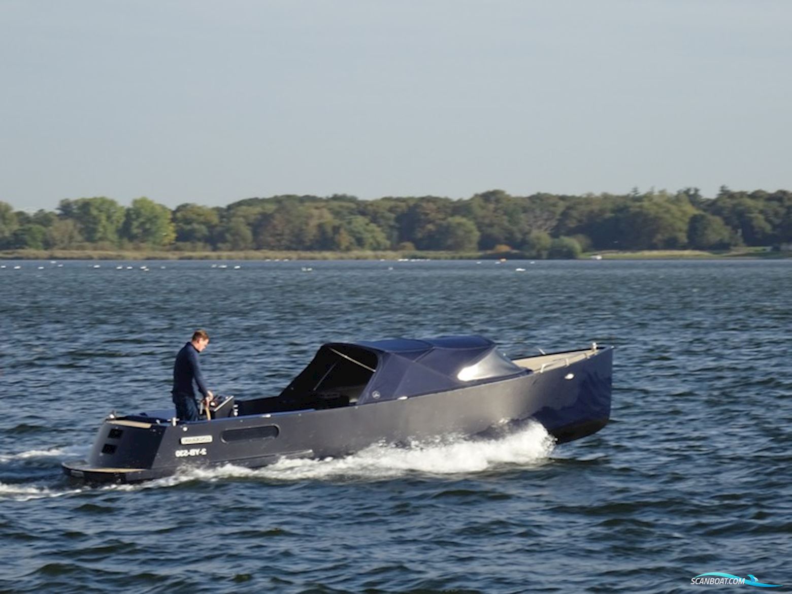 Zinder 880 Motorbåd 2018, med Yanmar 4LV 195 motor, Holland
