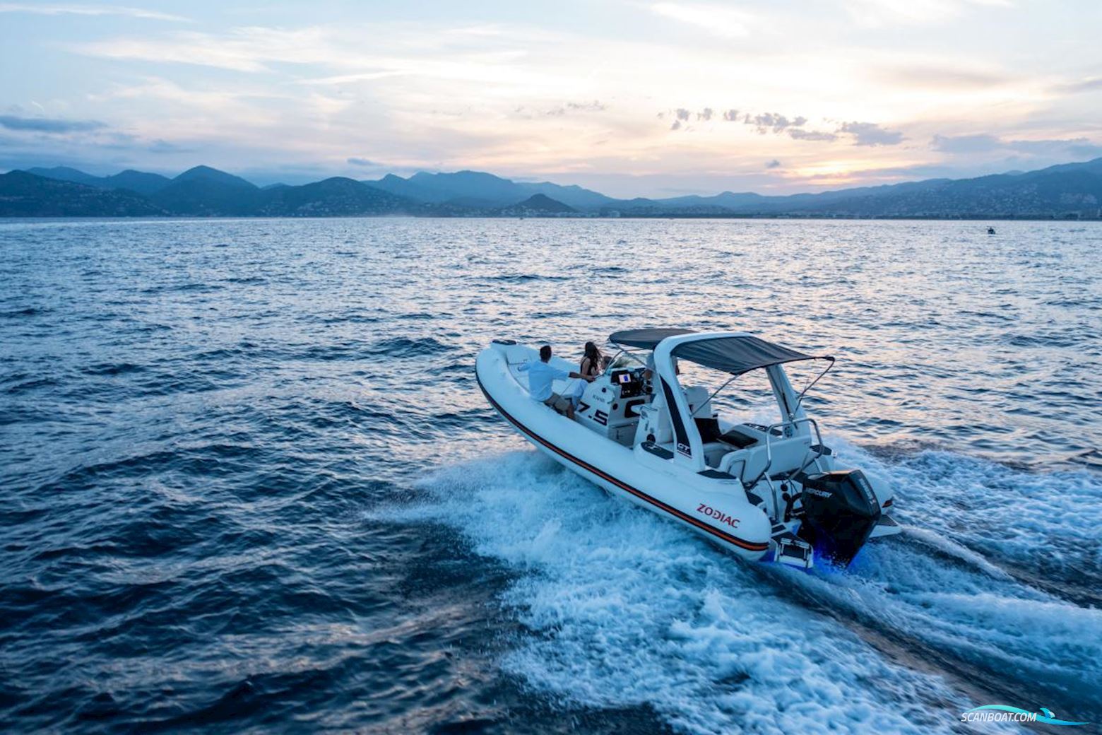 Zodiac Medline 7.5 GT